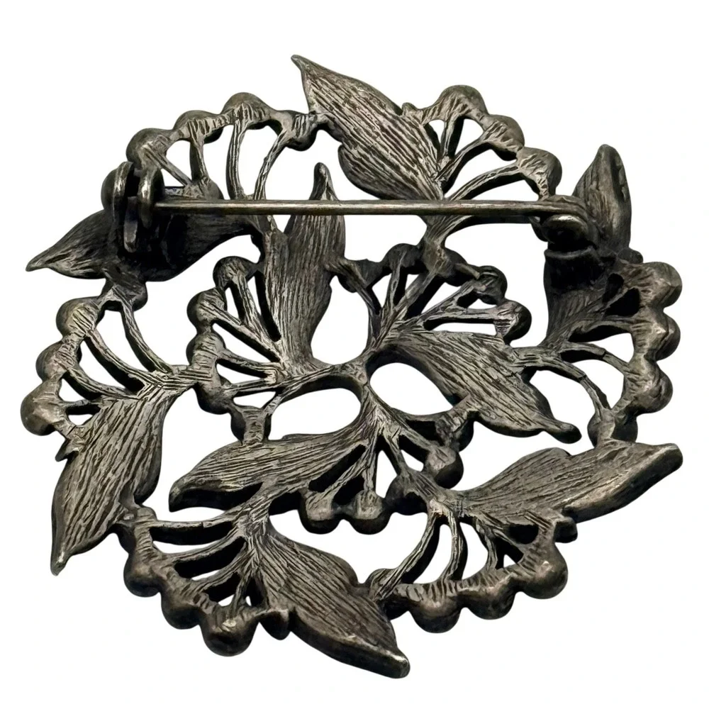 Vintage Botanical Berry Leaf Wreath Brooch Pin Antique Silver Tone Metal